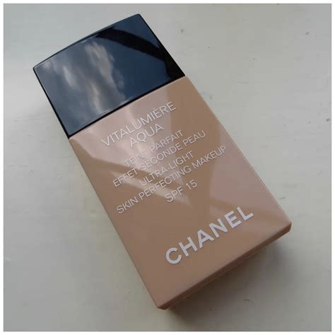 chanel vitalumiere aqua 32 22 beige rose|Chanel vitalumiere aqua swatches.